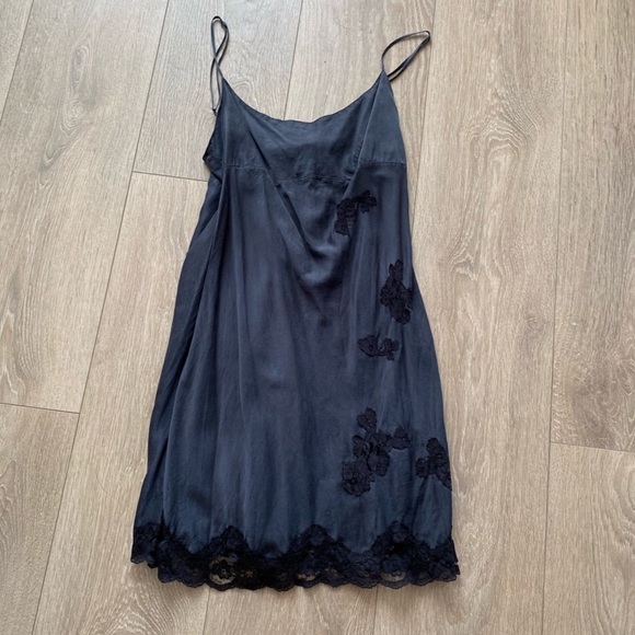 Vintage silk lace dress - Picture 2 of 6